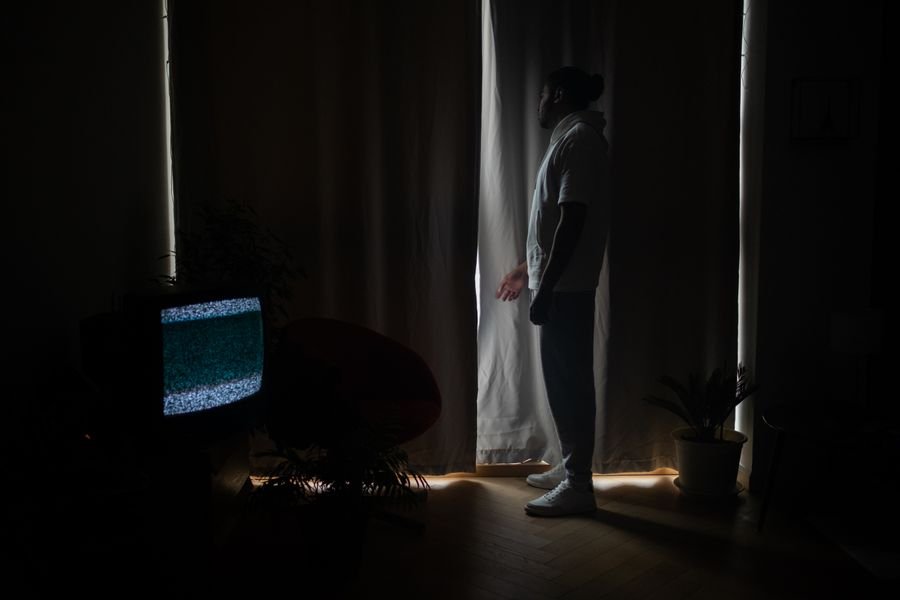 piece sombre, discretion autour d un abonnement iptv chaines adulte